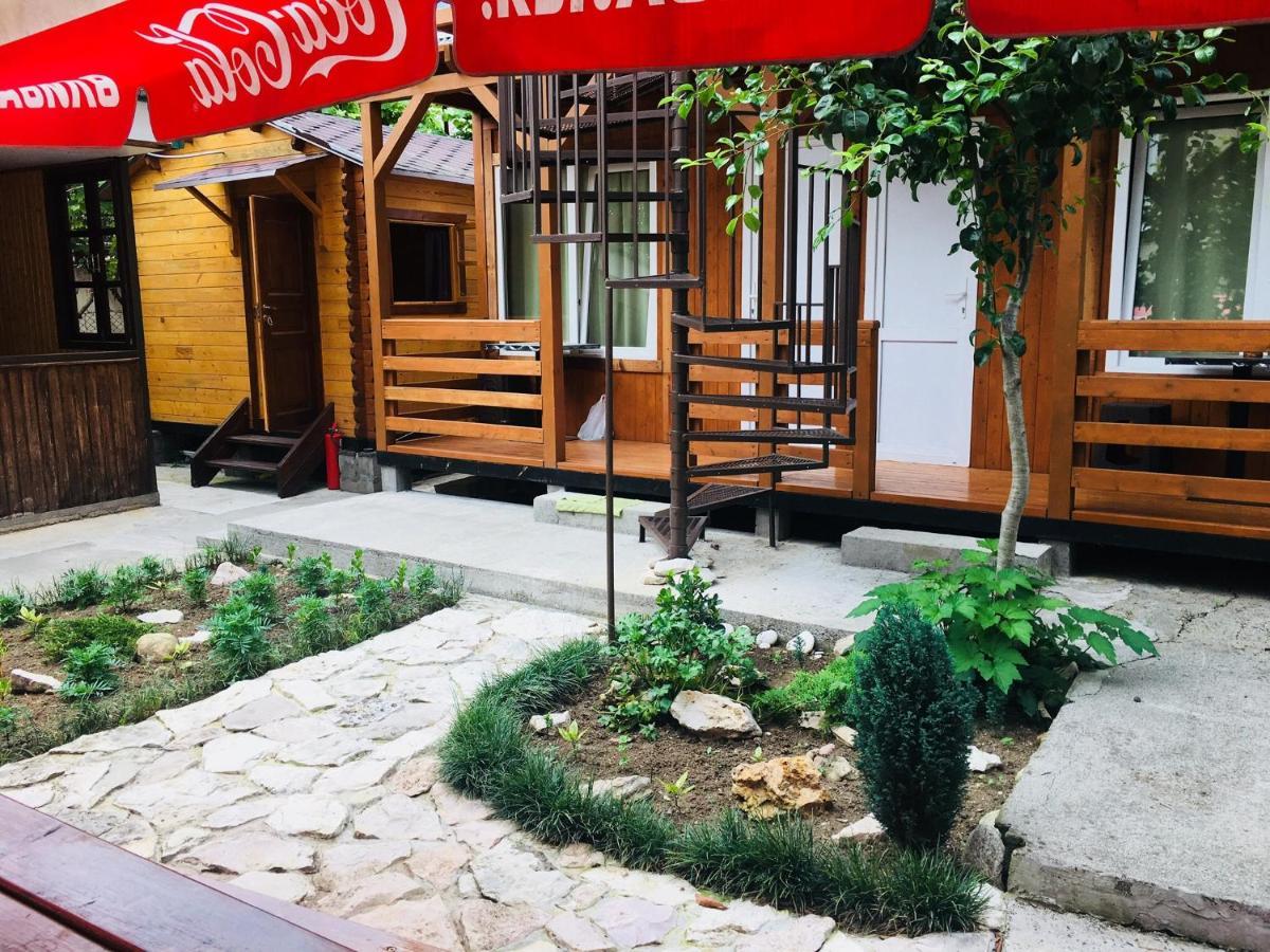 加格拉弗拉基米尔旅馆酒店 外观 照片
