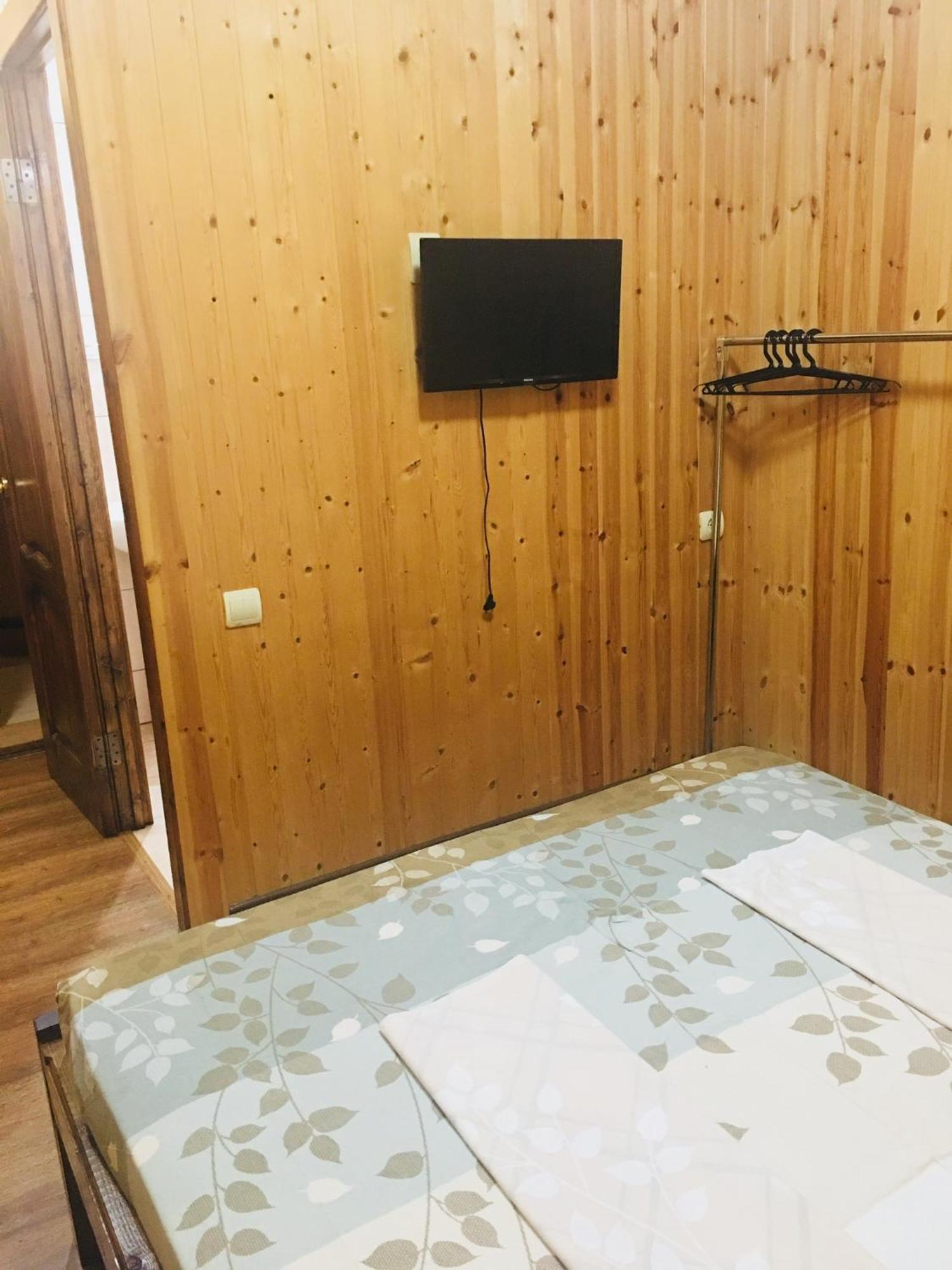 加格拉弗拉基米尔旅馆酒店 外观 照片